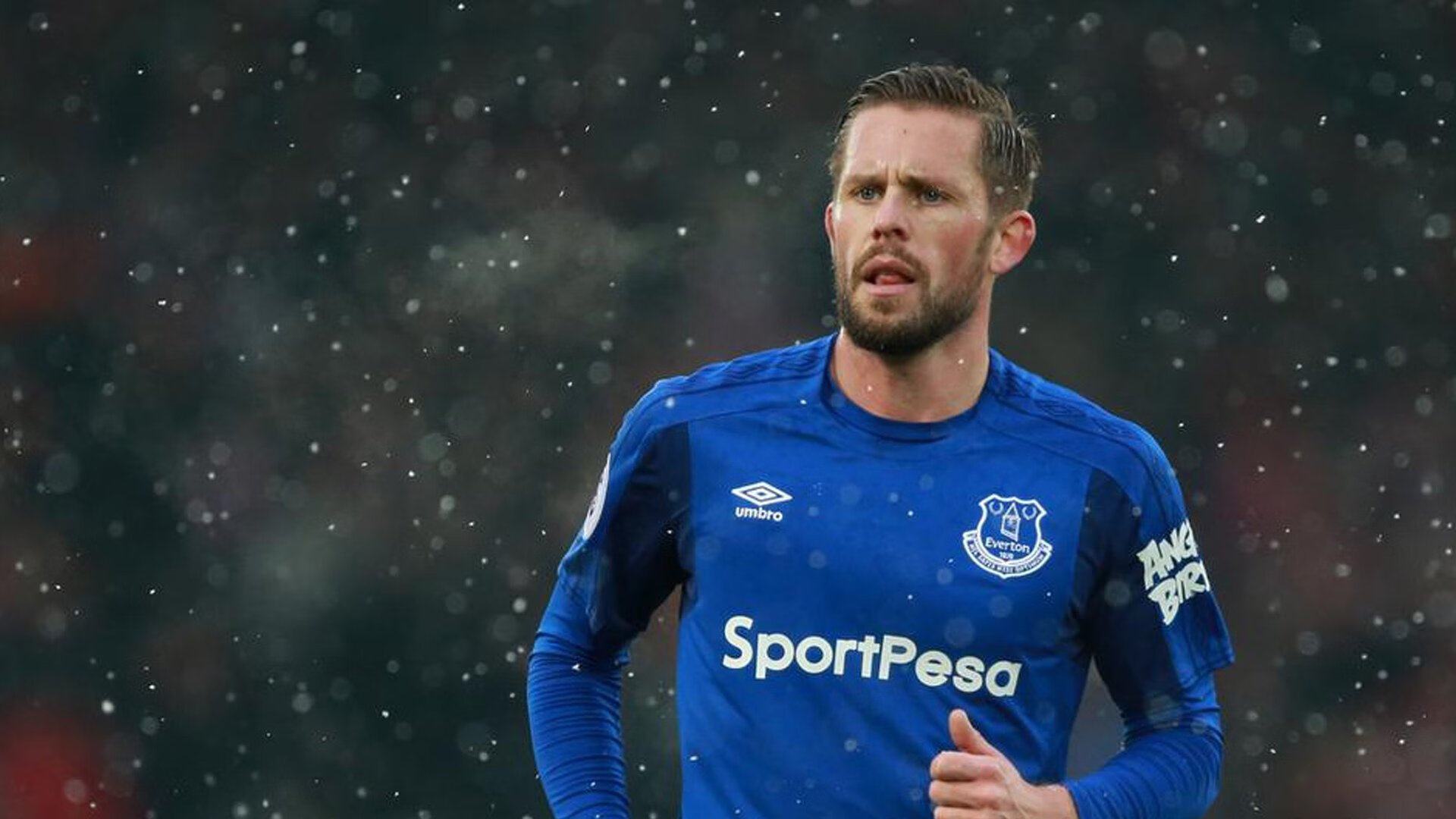 开云入口-库里：带领勇士开启“水花奇迹”时代！，库里花心